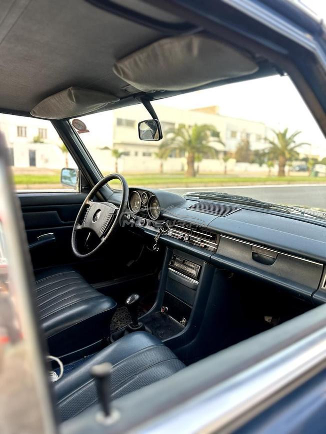 Mercedes W115 1976