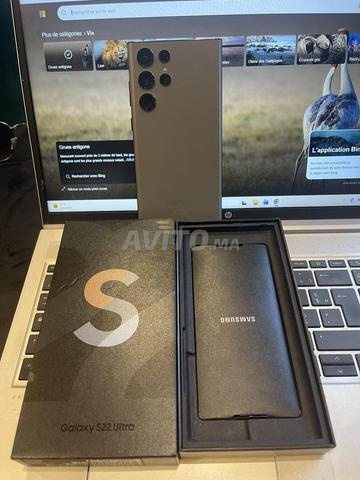 Samsung S 22 Ultra 256 Go / 12 Go RAM