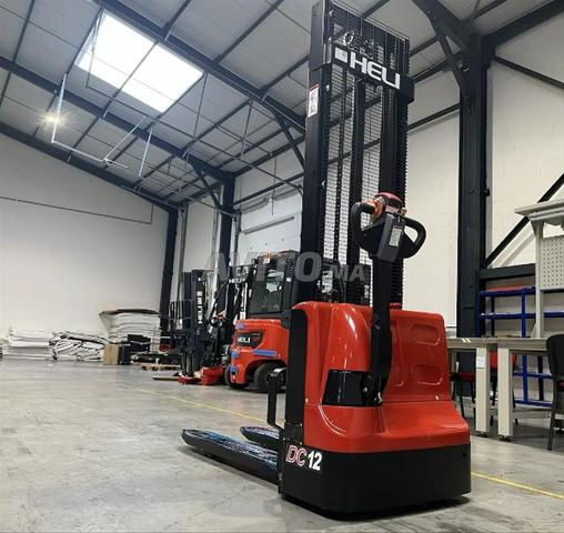 GERBEUR ÉLECTRIQUE HAUTEUR DE LEVÉE 3,5 M Mariama