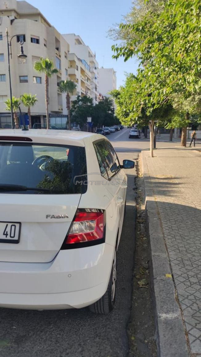 Skoda Fabia Essence Manuelle 2017 à Tanger