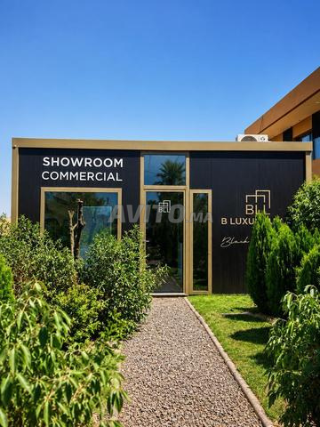 GRAND BUNGALOW / SHOWROOM 55 m²