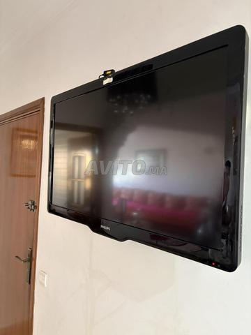 TV Philips 42 Pouces Full HD (Origine Europe) - 2