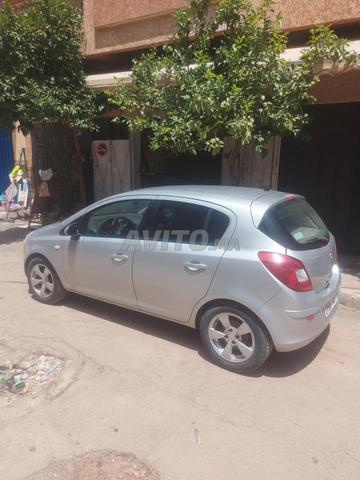 Opel Corsa - 2