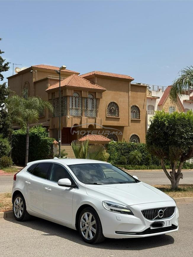 VOLVO V40 D2 INSPECTION 