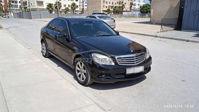 Mercedes c 220 modèle 2011