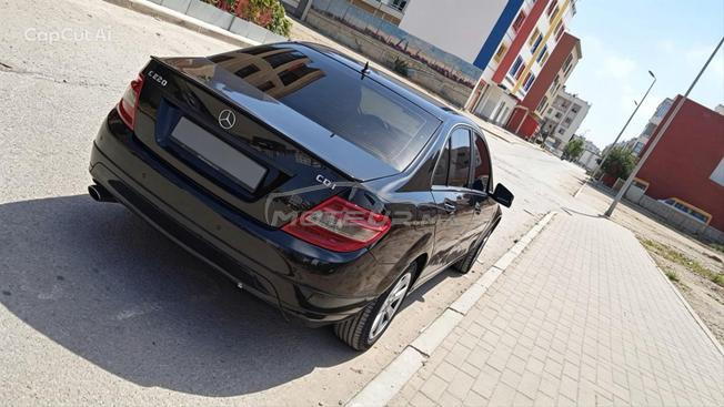 Mercedes c 220 modèle 2011