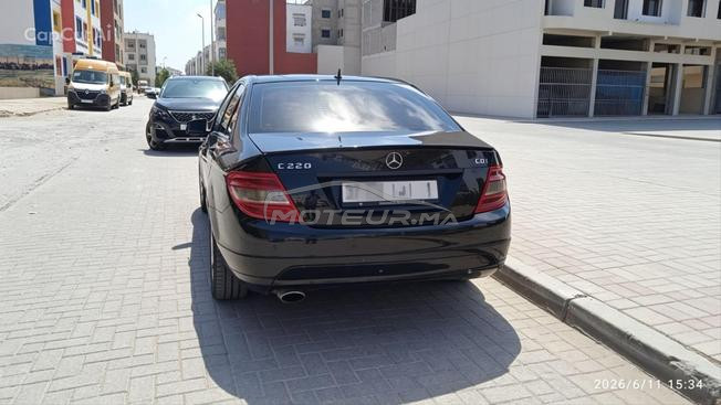 Mercedes c 220 modèle 2011