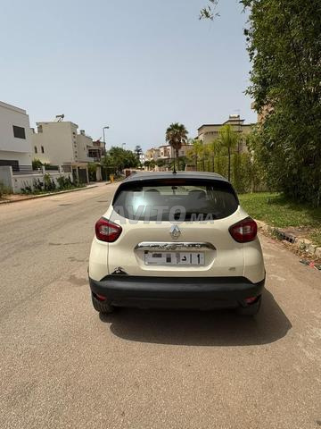 Renault Captur 2014 en excellent état - 2