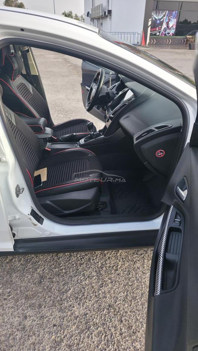 ford focus 2017 sport 