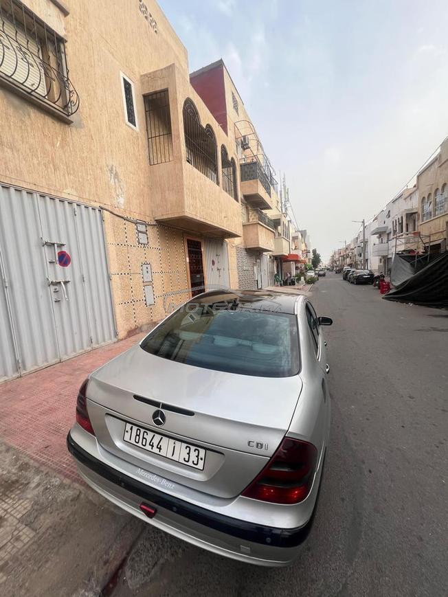 mercedes Benz E class 
