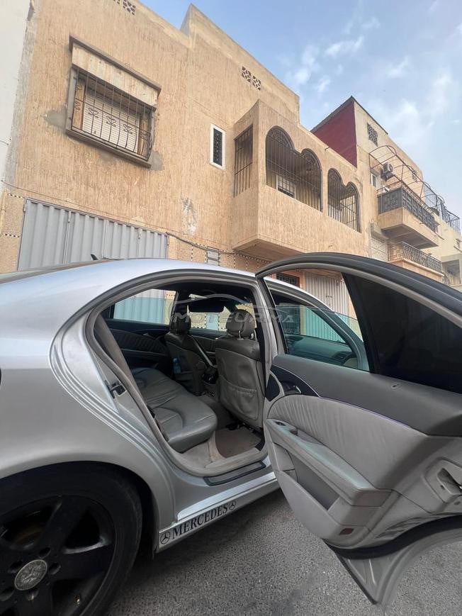 mercedes Benz E class 