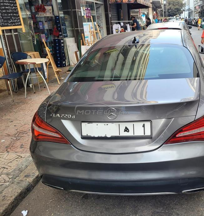 Mrcedes CLA mod 2018 tres bon etat