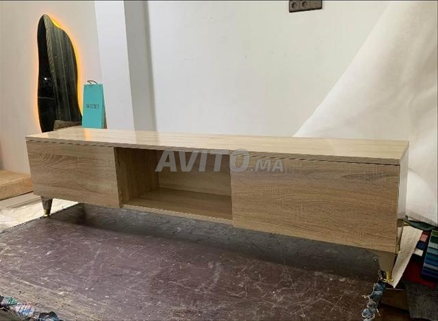 Meuble TV Moderne et Élégant en MDF - 2
