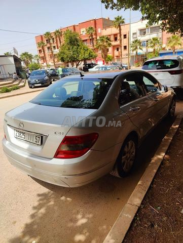 مرسيدس-بنز 220 ديزل يدوية 2009 في طنجة