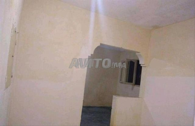 منزل للبيع بطابقين - 2