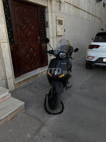 Scooter Leonardo Picasso - 2