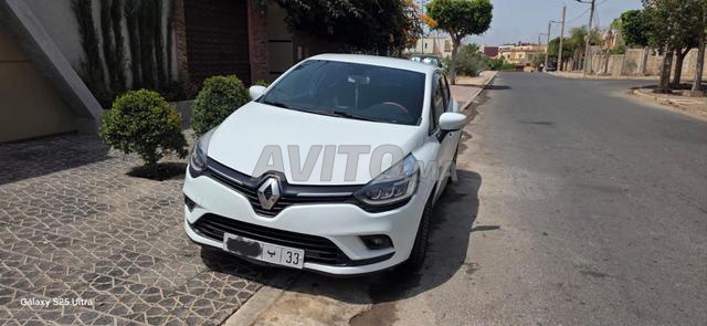 Voiture première main - 2