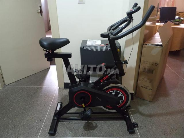 Vélo de spinning sportif - 2