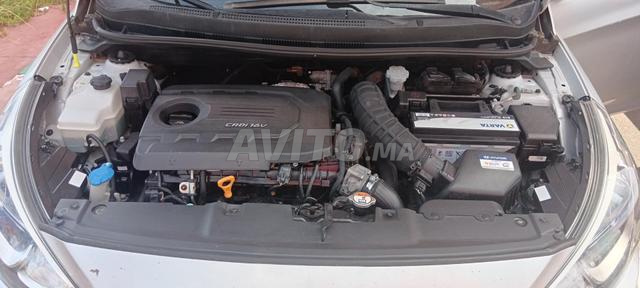 Hyundai Accent - 2