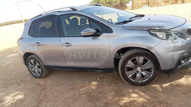 Peugeot 2008 - 2
