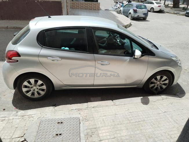 Peugeot 208 Like Diesel - 64.000KM 