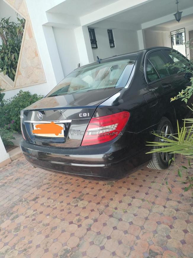 Mercedes-Benz 220 Diesel Automatique 2012 à Rabat