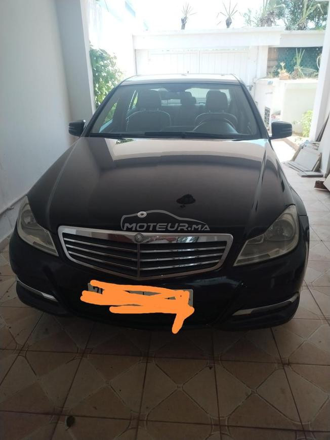 Mercedes-Benz 220 Diesel Automatique 2012 à Rabat