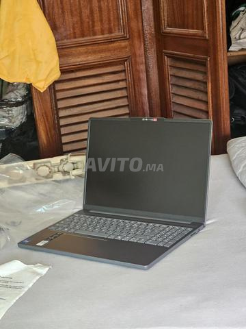 Lenovo i7-13 gen / 24G DDR5 / 512GB SSD / 15.3 FHD