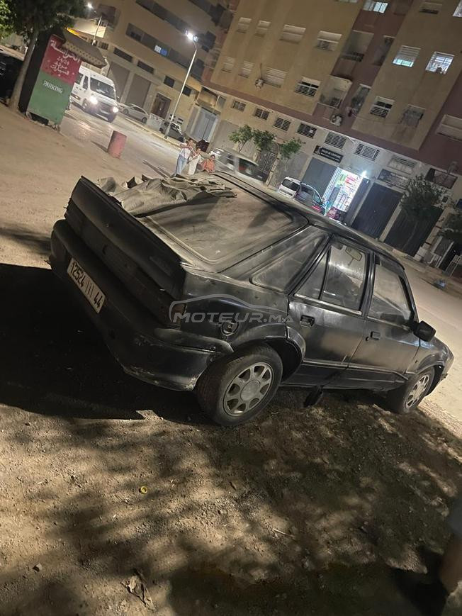 سيارة للبيع