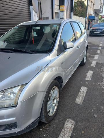🚗 فورد فوكس II بريك – 2009 – ديزل – 245,000 كم