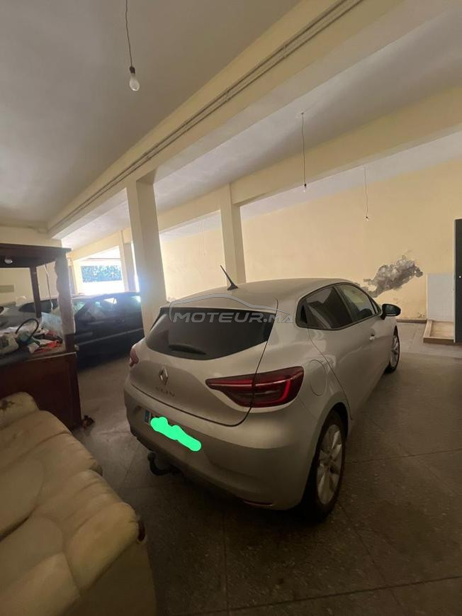 Renault Clio Essence Manuelle 2020 à Berkane
