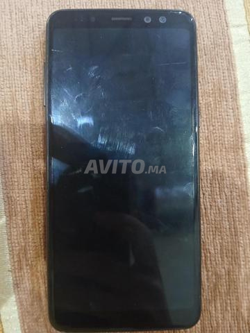 Samsung A8 - 2