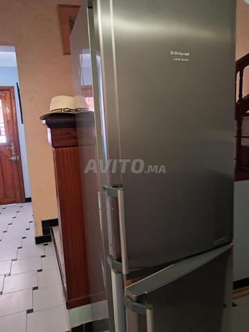 Je mets en vente ce superbe réfrigérateur ARISTON - 2