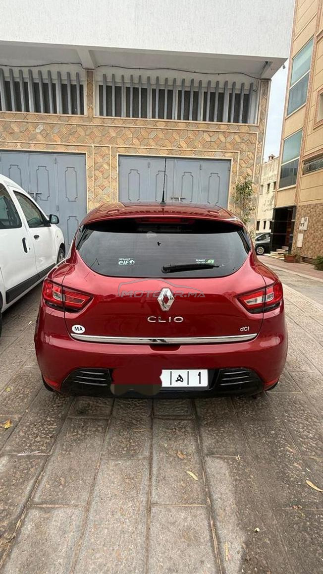 سيارة للبيع