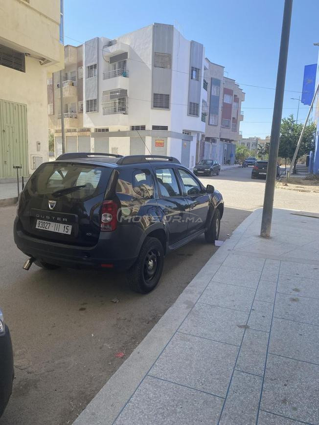 je mets en ventre ma voiture dacia duster