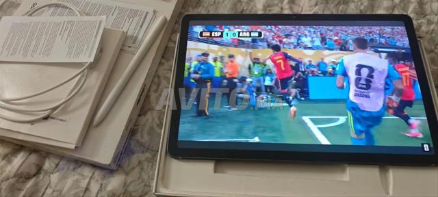 Samsung Galaxy Tab S10 FE - 2