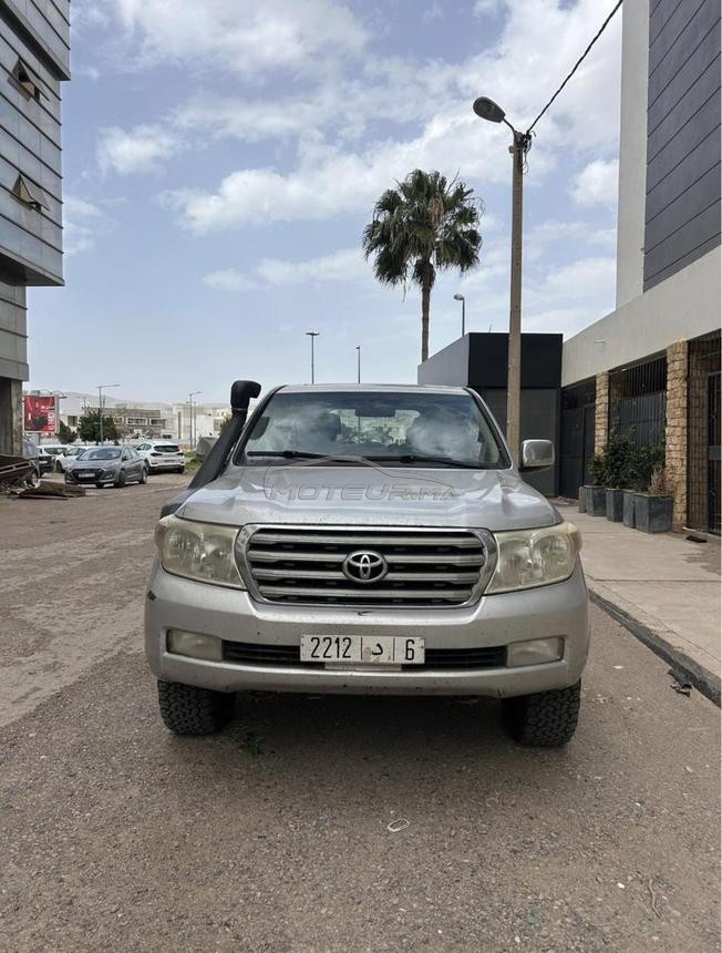 Toyota Land cruiser VDJ 200 à vendre 
