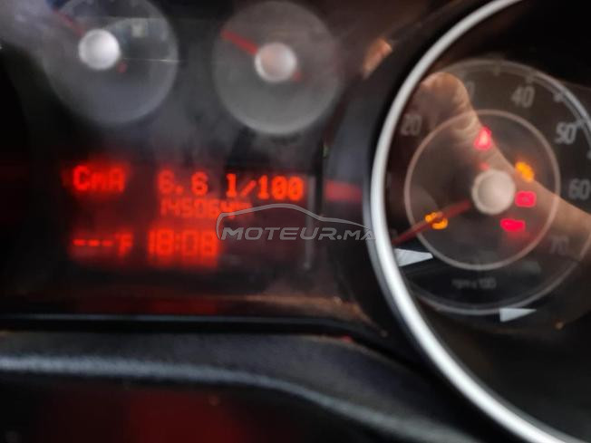 Fiat Punto Essence Manuelle 2015 à Dar Bouazza