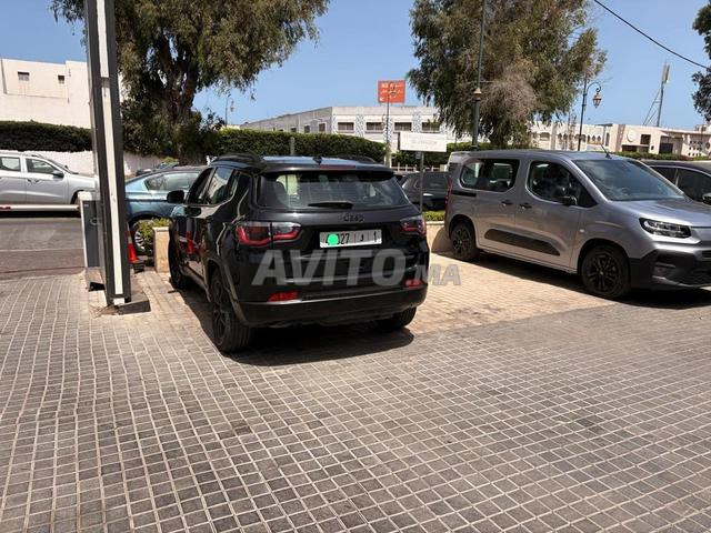 Jeep Compass Diesel Manuelle 2021 à Tamesna - 2