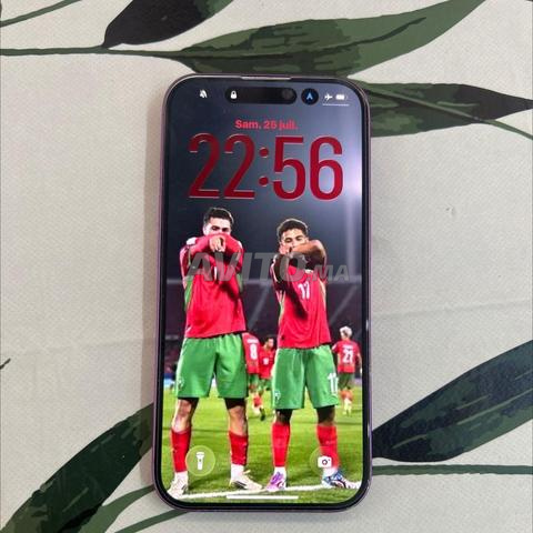 iPhone 16 neuf - 2