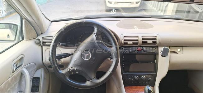 مرسيديس c220 للبيع في طنجة 