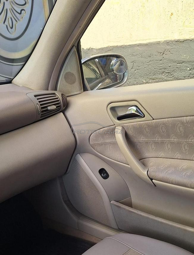مرسيديس c220 للبيع في طنجة 