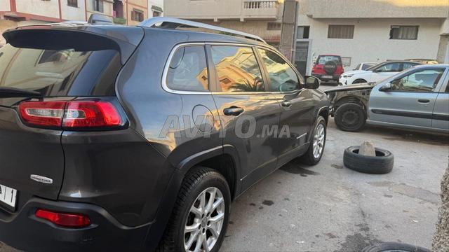جيب شيروكي 2.0 MultiJet 170 حصان AWD - 2