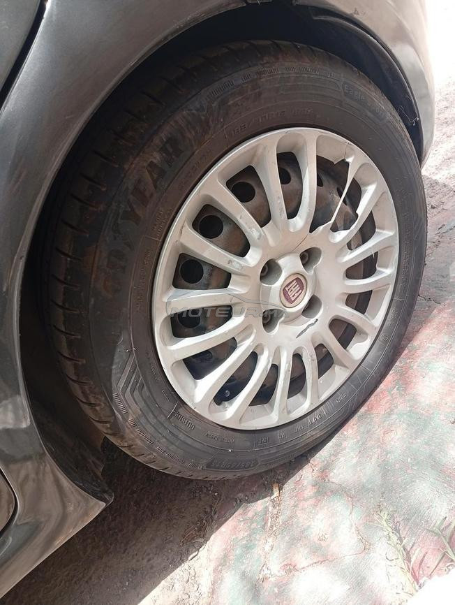 fiat Punto modèle 2016 diesel 