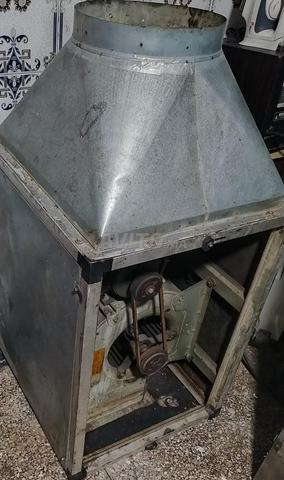 Hotte cuisine avec son moteur longueur 1.60 - 2