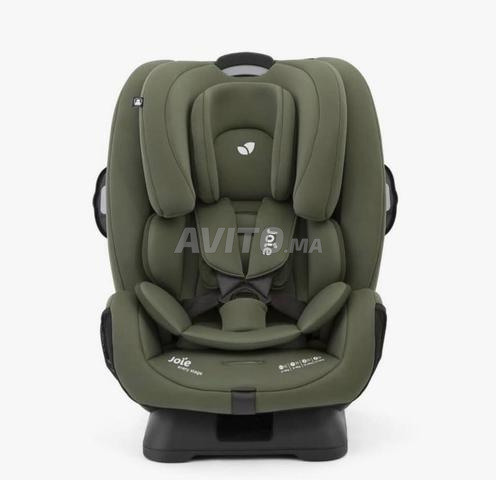Chaise auto de la marque joie a vendre