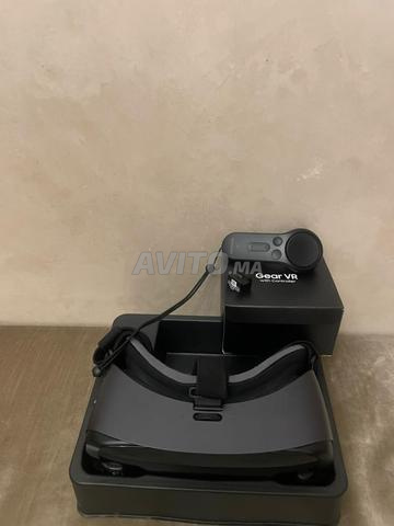 Samsung Gear VR avec contrôleur - 2