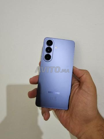 Samsung s26 normal NEUF