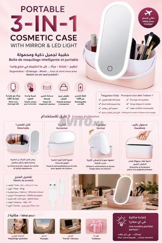 Boîte à maquillage portable avec miroir et LED