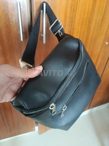 Sac bandoulière noir - Fanny Bag
